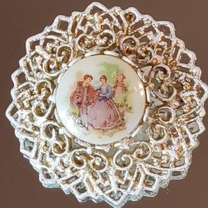 Vintage scene brooch or necklace pendant